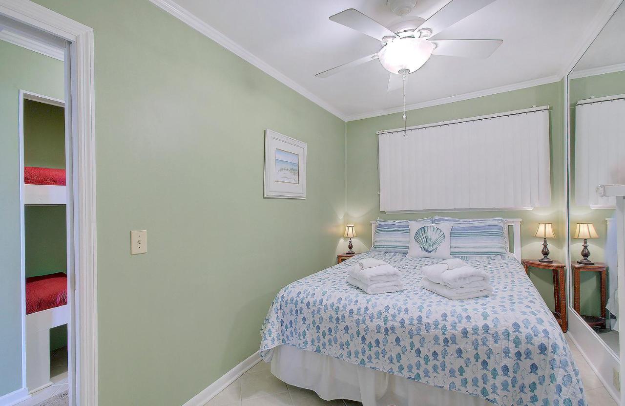 Nothing But Ocean In Forest Beach Hilton Head Island Buitenkant foto